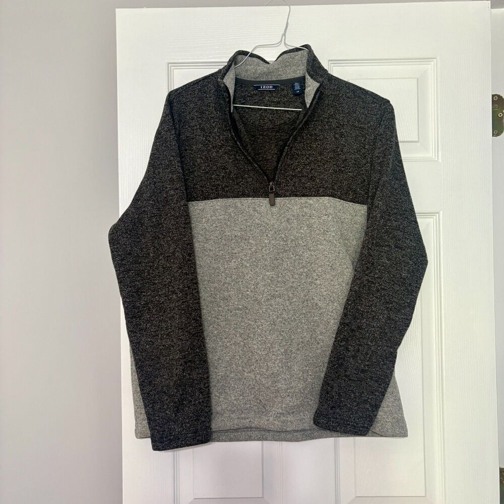 Izod Sweatshirt Men's Large Gray Quarter Zip Pullover Sweater Casualwear